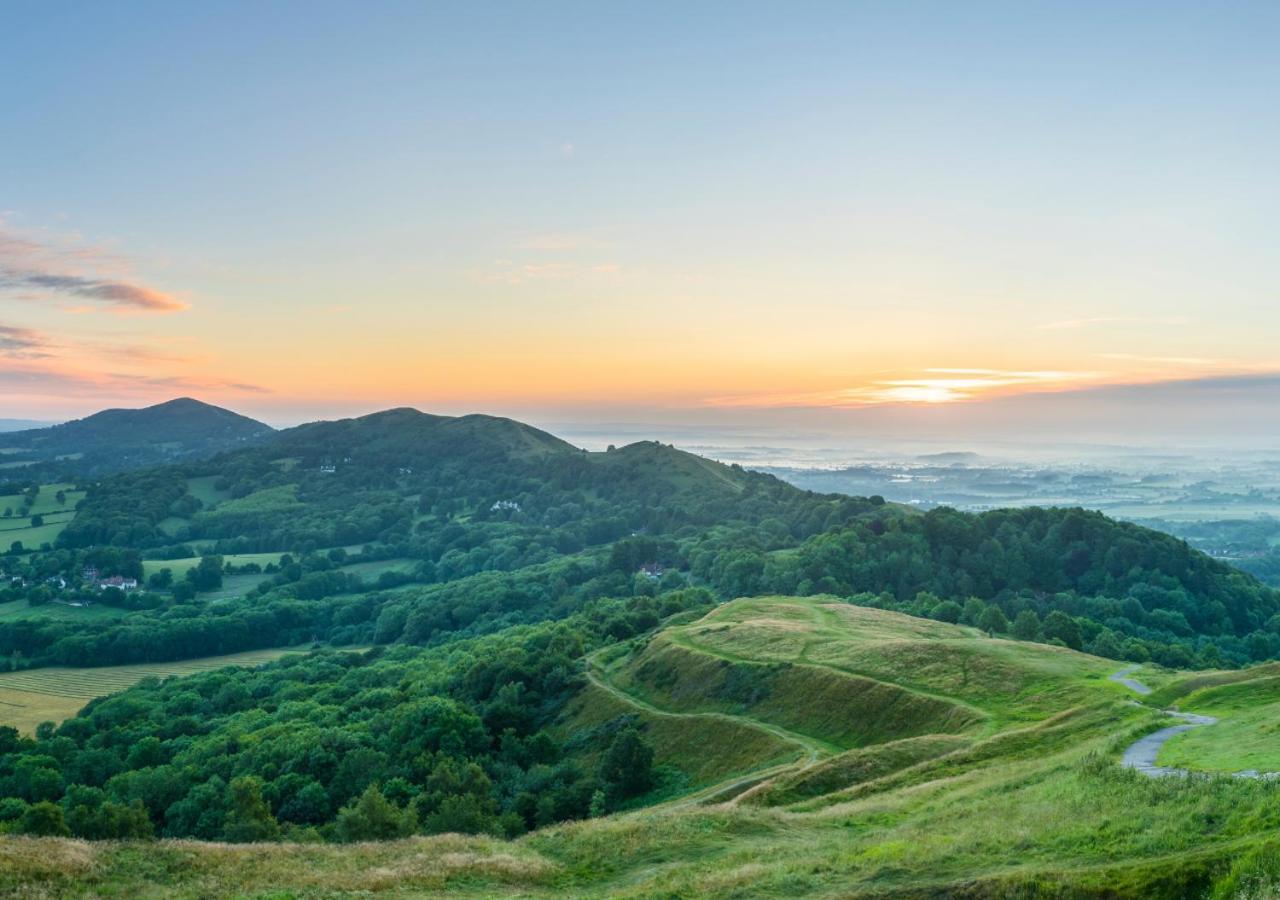 Malvern Hills Rosa Rambler Suite Great Malvern Luaran gambar